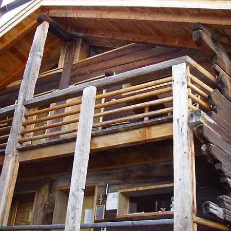 Chez Philippin Bruson, En Face De Verbier * Bruson