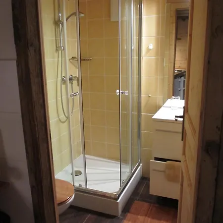 Chez Philippin Bruson, En Face De Verbier